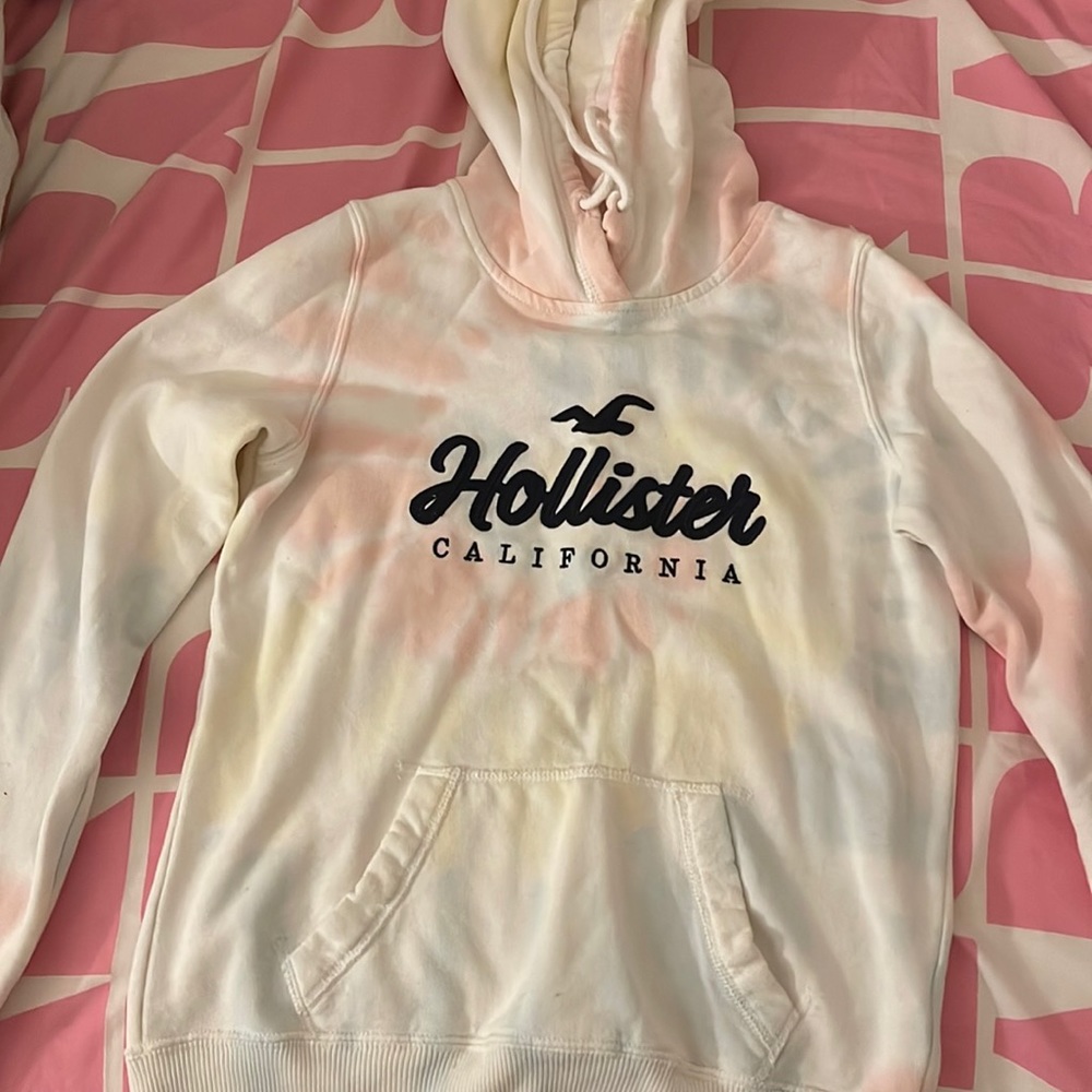 Hollister tie dye hoodie